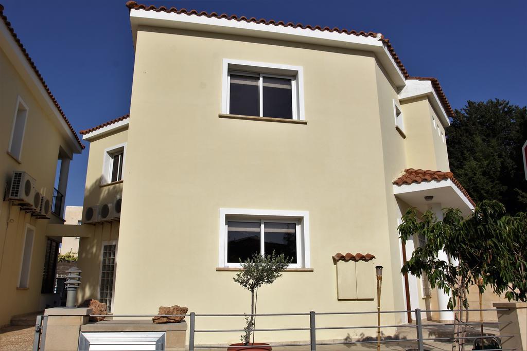 Villa Christina Пафос Екстер'єр фото