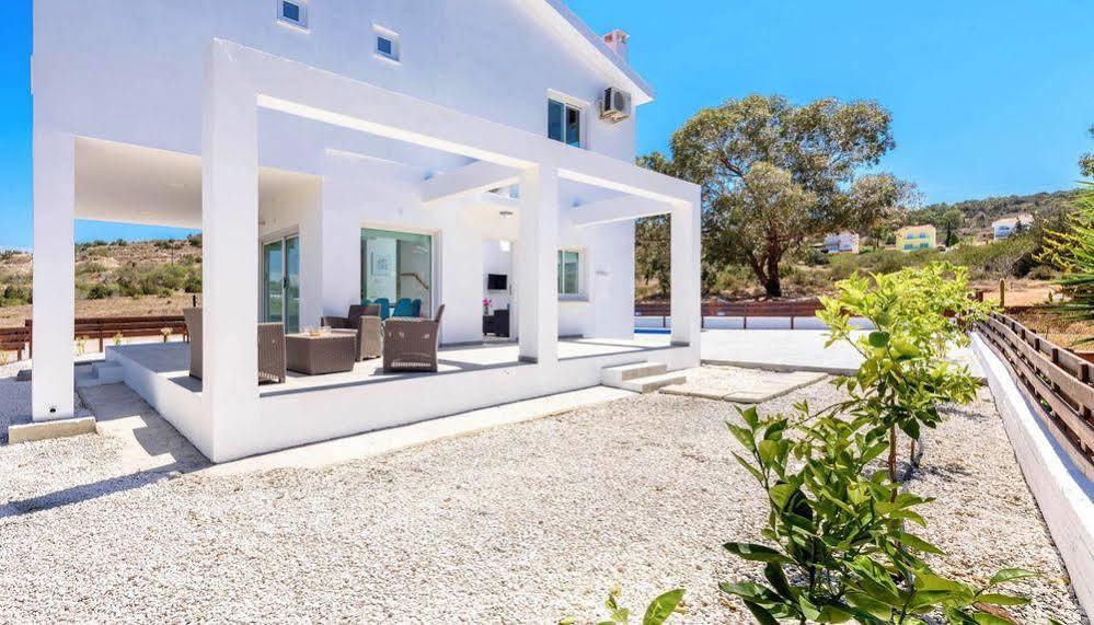 Villa Christina Пафос Екстер'єр фото